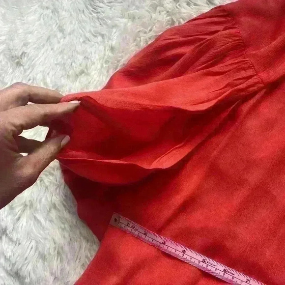 A Beautiful Soul coral flutter sleeve blouse. Plus, size. Size 1X. - Picture 5 of 5